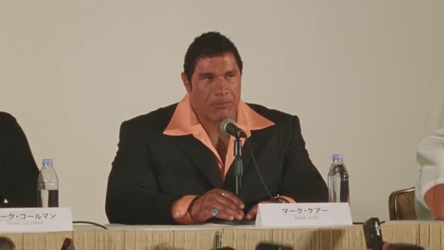 Крушащая машина — трейлер №2 смотреть онлайн