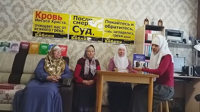 В.1363 Можно ли себя осенять крестом, проходя мимо разрушенного храма? Тема: Разбор ответов... смотреть онлайн