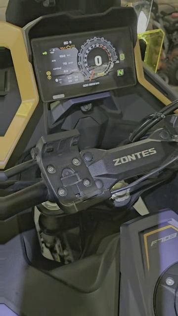 Проверка микропереключателя рычага сцепления мотоцикла Zontes 703F. смотреть онлайн