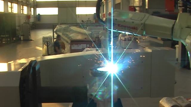 TIESSE ROBOT наплавка запорной арматуры 20111013_173419