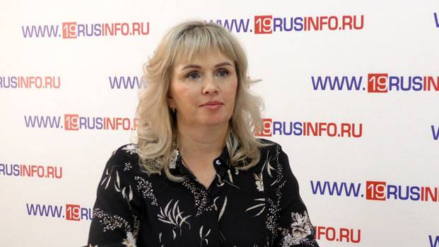 Конечно, хотелось бы больше: о социальных выплатах в Хакасии смотреть онлайн