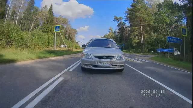 Solaris vs Zontes 703F. смотреть онлайн