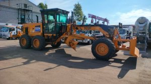 Автогрейдер SEM 922F AWD 6x6