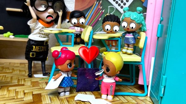 СЪЕЛ🤢 СЕКРЕТНУЮ ЗАПИСКУ😱👀💦 Куклы #лол  #lol сюрприз ВЕСЕЛАЯ ШКОЛА смешные МУЛЬТИКИ Даринелка