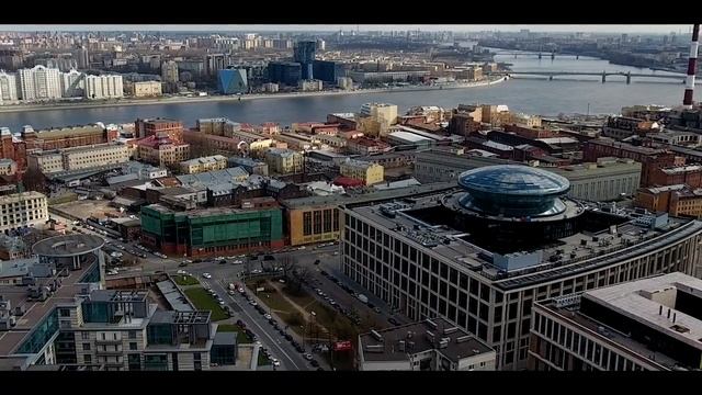 Коптер: крыши старого Петербурга смотреть онлайн