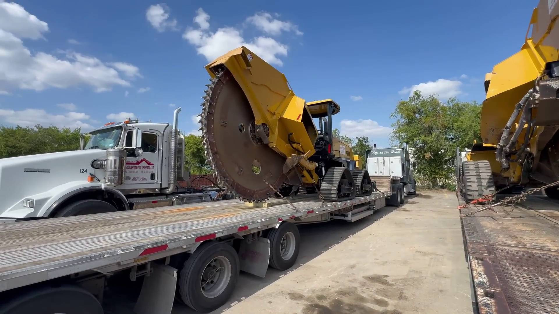 ГРУЗ С ЭСКОРТОМ В ОКЛАХОМЕ | От Лос-Анджелеса до Сакраменто | Дальнобой по США: Судьба Дорога смотреть онлайн