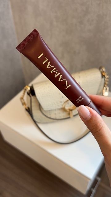 Что всегда лежит у меня в сумке 🫶🏼