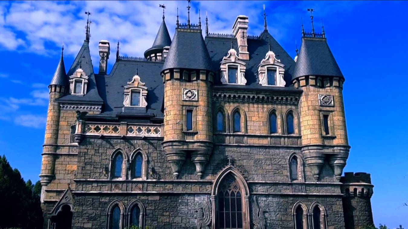 ПОТРЯСАЮЩИЙ ЗАМОК ГАРИБАЛЬДИ И МОРСКОЙ ПИКНИК