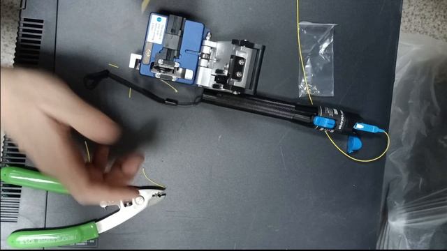 L925BP fiber optic mechanical splice-operation смотреть онлайн