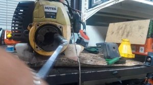Как заменить пружину сцепления на бензотриммере Hunter