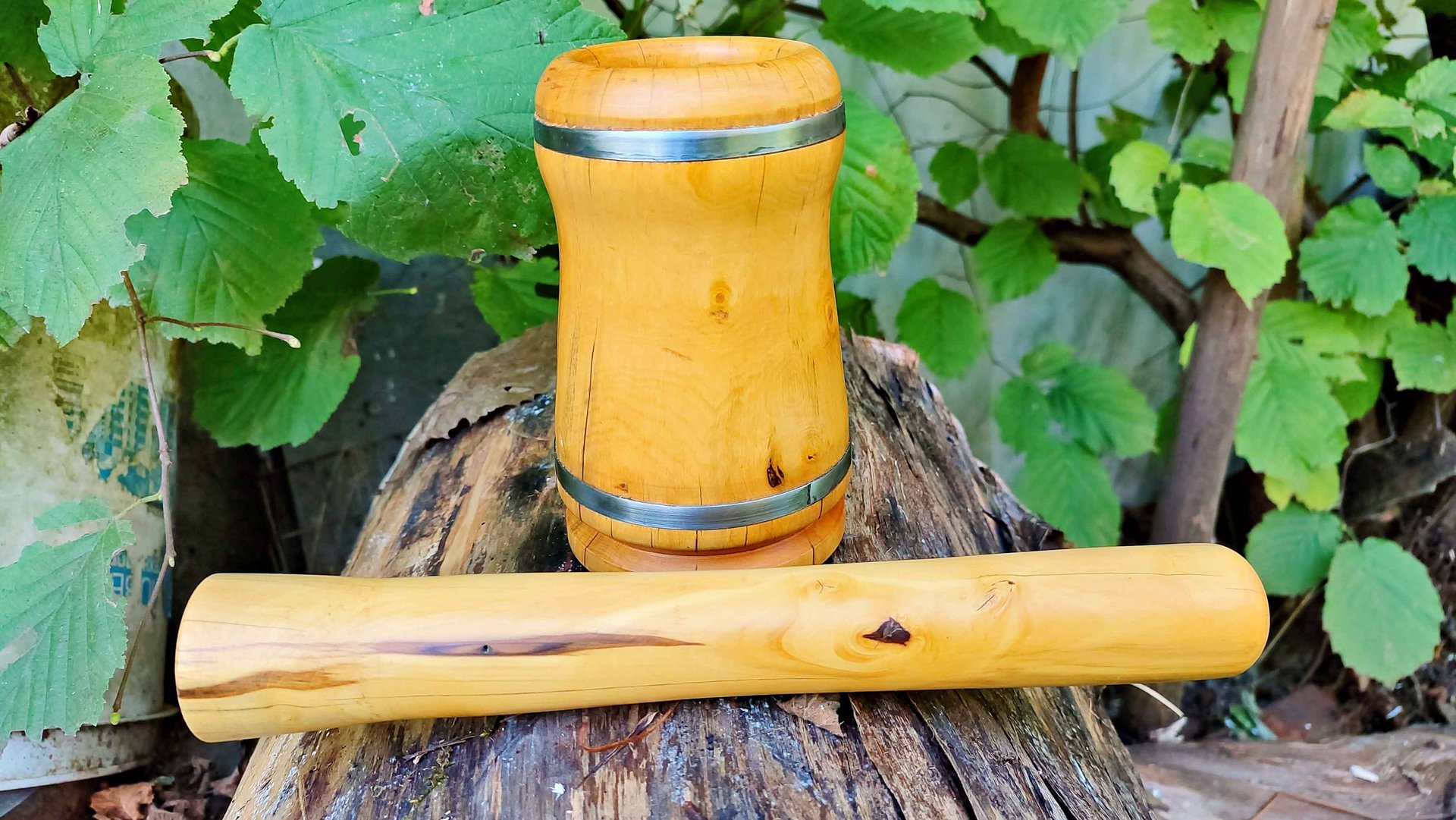 Самшитовая ступка и пестик. смотреть онлайн