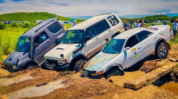 МАШИНЫ КРИЧАЛИ ОТ БОЛИ.... Все ДЖИПЫ против MARK II в ГРЯЗИ!