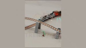 Поезд с паром и динозаврами TrendToys.  DNT150