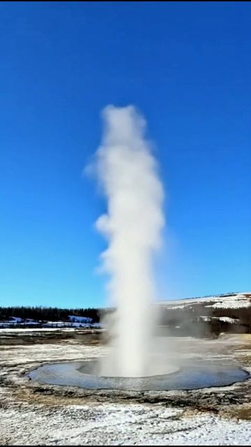 Шоу гейзеров.