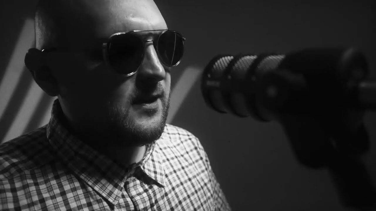 Артем Тото - Море (acoustic version) смотреть онлайн