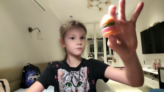 Распаковка вкусняшек смотреть онлайн