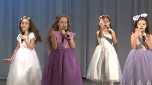 Шоу-группа Карусель, Модница, 2020 год, Ростов-на-Дону смотреть онлайн