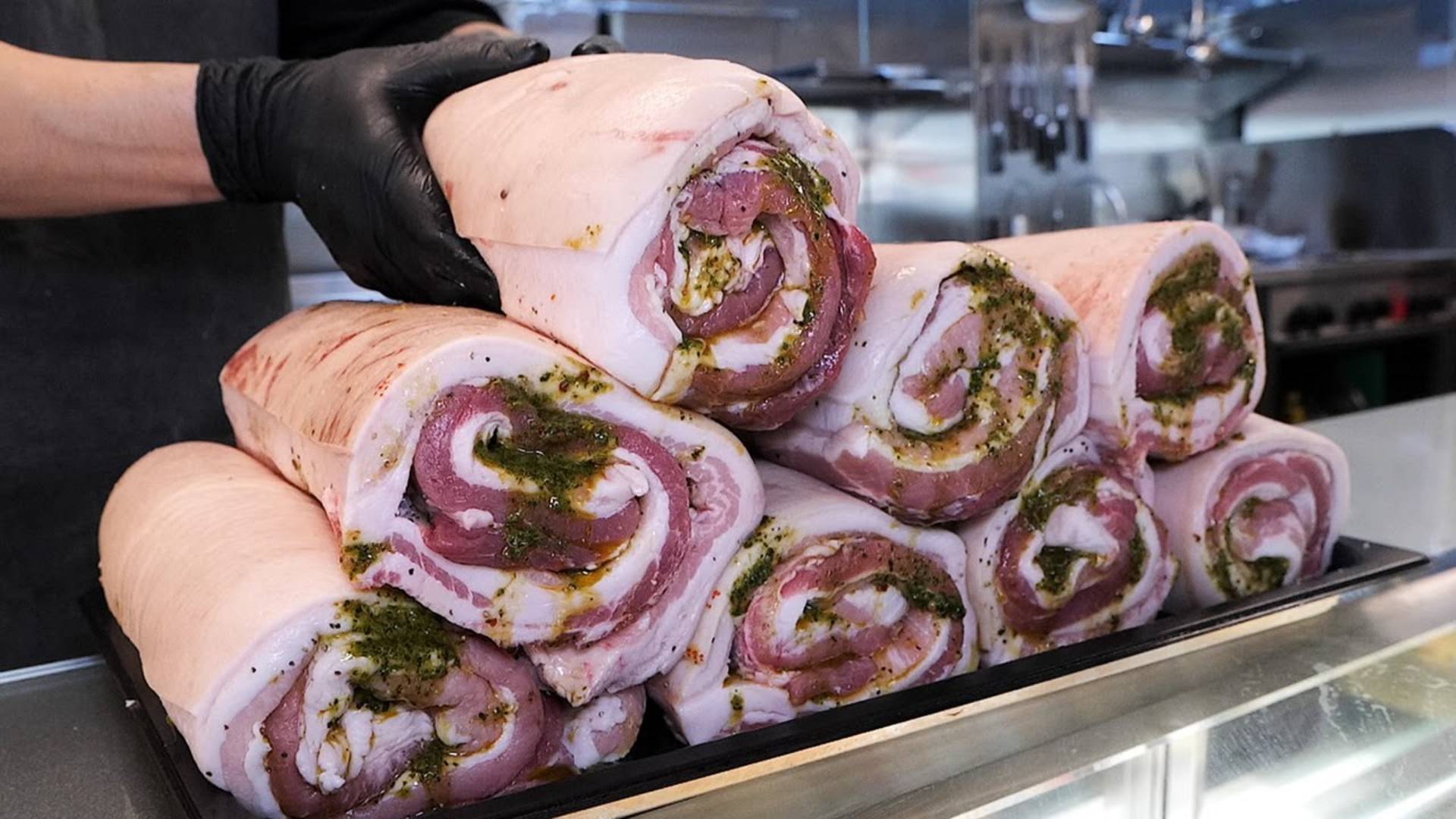 Американский мясной сэндвич в Нью-Йоркском стиле. Корейский сэндвич-бар смотреть онлайн