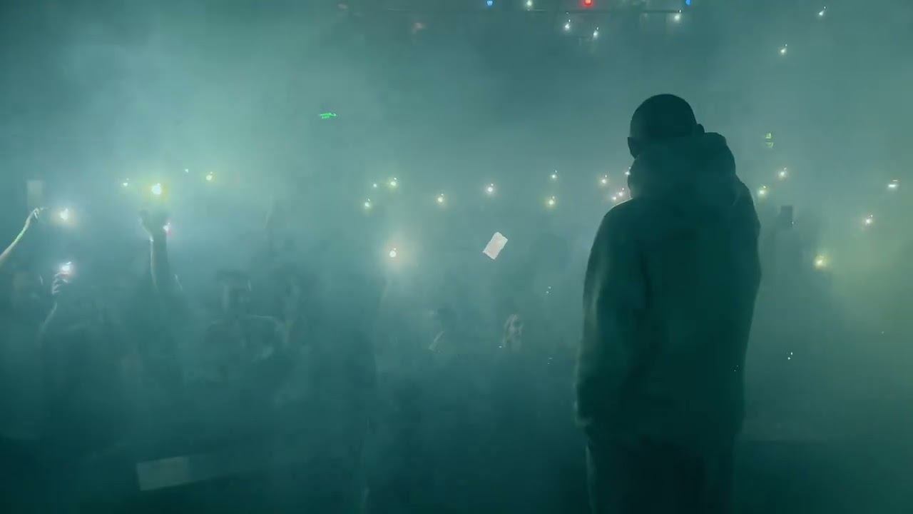 Новый сингл "Джаная". #АртемТото. #music #хит смотреть онлайн