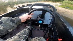 Лодка болотоход на дистанции GOONCH 460 mud