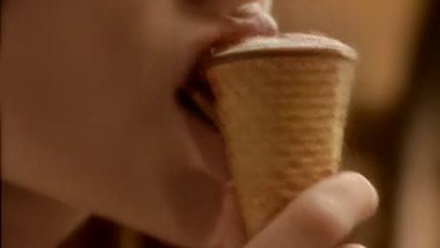 Nestle Extreme ice cream stairs RU 2007 смотреть онлайн