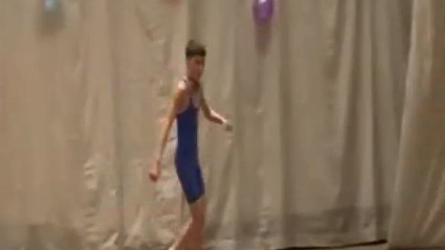 Отчетный концерт цирковой студии Юная Плеяда 12 04 2006 г online video cutter com смотреть онлайн