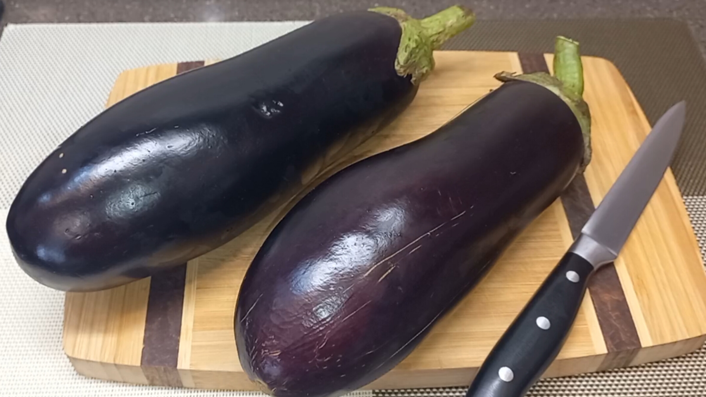 Вкуснейшие баклажаны! Два простых и очень вкусных блюда из баклажанов в духовке смотреть онлайн