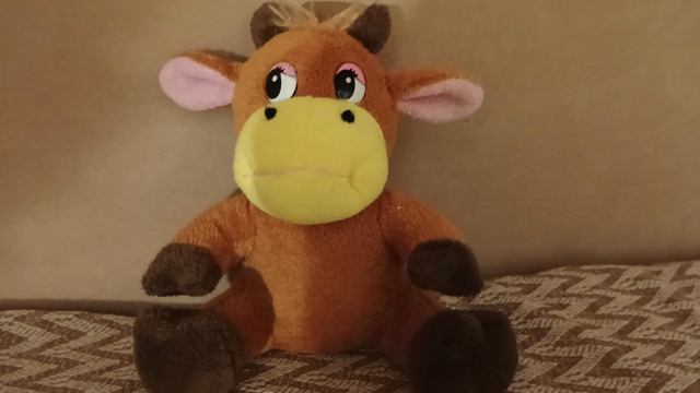 Как поёт новый учитель музыки из будущей бильярдной заставки.