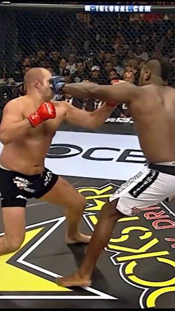 Фёдор был на грани поражения, но.... смотреть онлайн