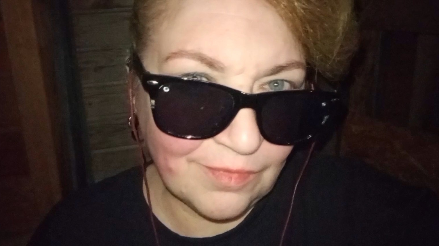 "А ЗАЧЕМ НАМ В ПИТЕРЕ СВЕКРОВЬ?!" смотреть онлайн