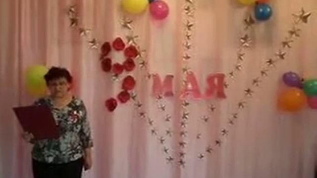 Читаем К. Симонова смотреть онлайн