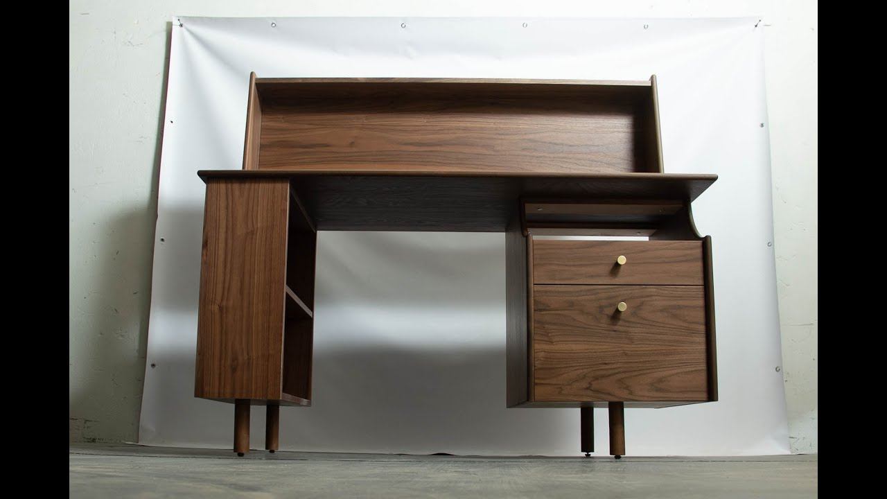 письменный стол