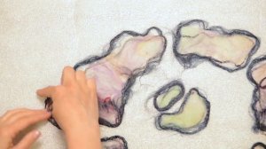 Шапочка и Декор из вискозы - Коршун