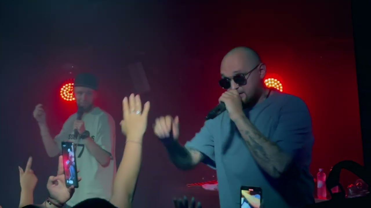 Артем Тото ft. Erik Morales - Puma (live, Тюмень) смотреть онлайн