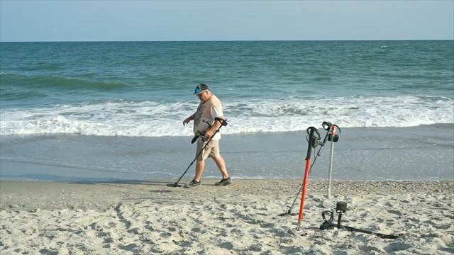 [RUS] MINELAB MANTICORE VS CTX 3030 На пляже . Шокирующие результаты!
