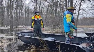 Мы думали всё! Но лёд не помеха. лодки болотоходы и р.Сеньга