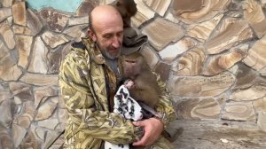 ЭКСКЛЮЗИВЧИК! Люся взяла маленькую Анфису на руки и никому ее НЕ ОТДАЕТ!!!