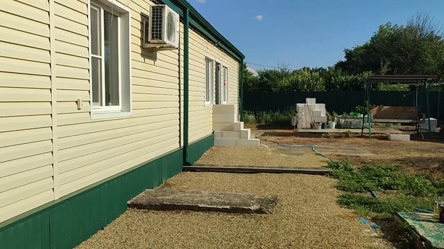 Продается дом 100 мкВ на 48 сотках, 5 490 000 руб., торг, газ, беседка, мангал, сад.