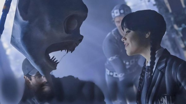 Как СНИМАЛИ Уэнсдэй 2 СЕЗОН! Танцы, ляпы со съемок и закулисье 🕷️