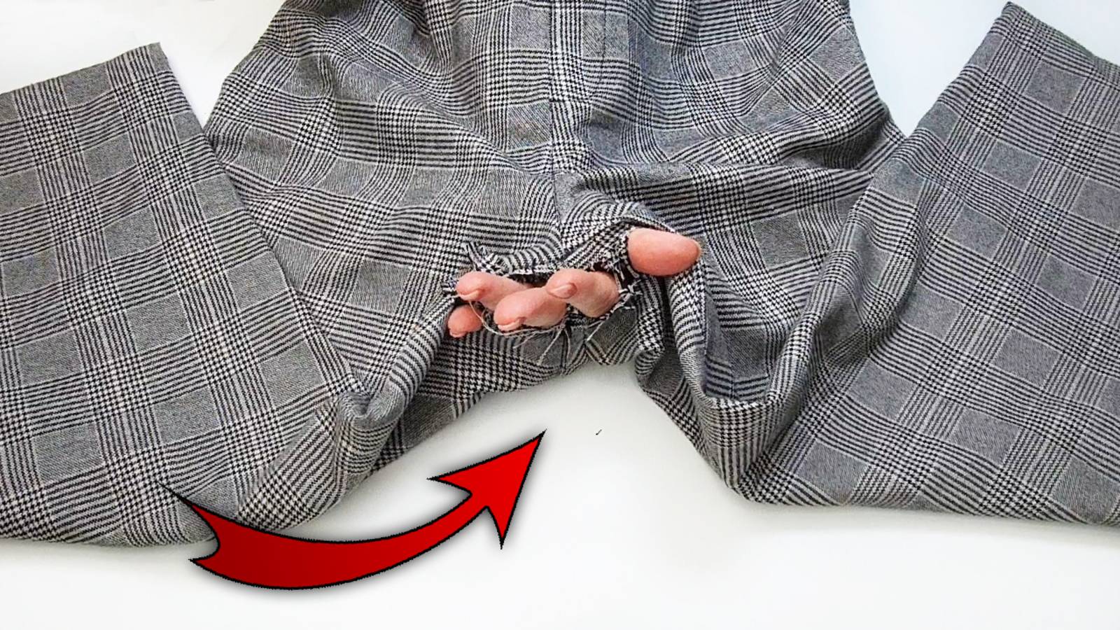 Протёрлись между ног? Этот приём спасёт брюки и сэкономит вам деньги смотреть онлайн