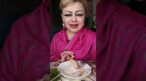 ВСЕМ ЗДАРОВА!) БУДЕМ ЖРАТЬ! РАСТОПЫРКА ЧЕЕК!)как ВАМ  КОСТЮЧИК!)