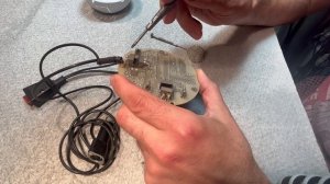 Разбираем отечественную мышь УВ НВ 03.049.003