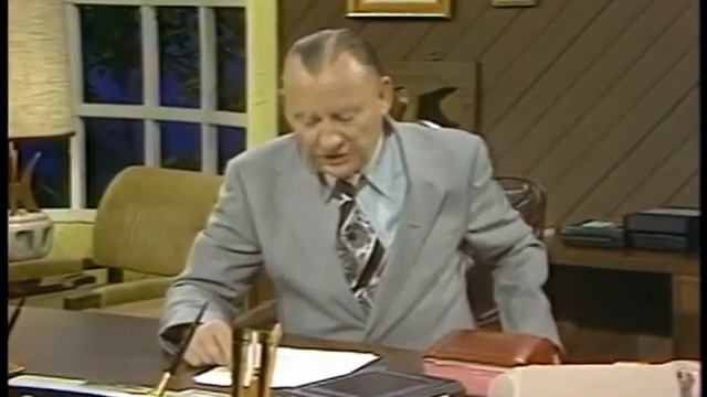 📹 Я верю в молитву урок 14 Как люди в истории успешно молились 👤Доктор Лестер Самралл смотреть онлайн