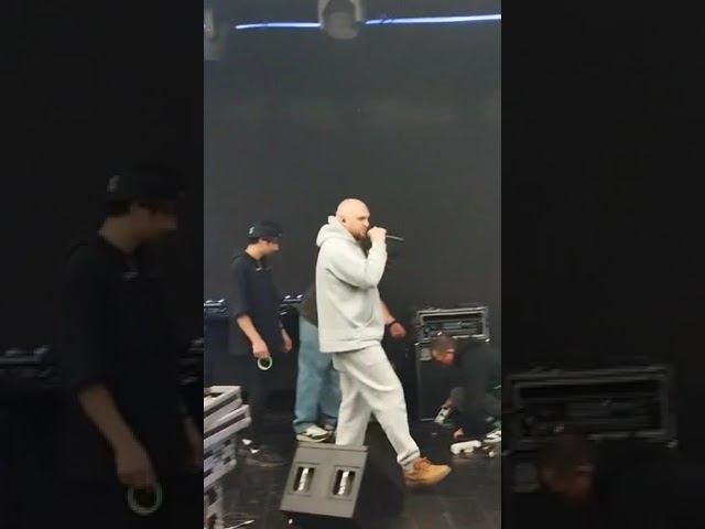 Чек.Сегодня в Вечернем Звуке https://vk.com/video-36259836_456240629 #звук #zvuk #music #shorts смотреть онлайн