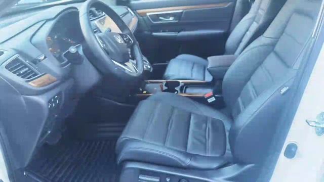 Honda CRV 2WD Fashion Edition 2021 года смотреть онлайн