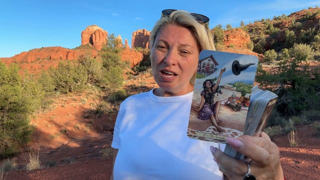 КАРТА ТАРО - ПОСЛАНИЕ ДЛЯ ВАС НА СОЛНЕЧНОЕ ЗАТМЕНИЕ 21 СЕНТЯБРЯ 2025 года из СЕДОНЫ от ANGELA PEARL смотреть онлайн