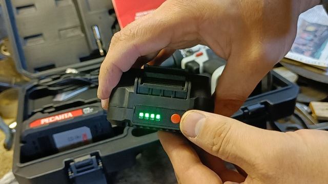 Обзор аккумуляторного шуруповерта Ресанта ДА-20-2ЛК-БП на бесщеточном двигателе смотреть онлайн