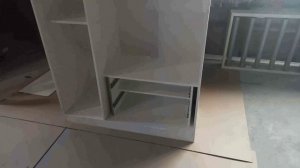 видео сборка трёхдверный распашной Шкаф 3023М2  фабрики «Принцесса Мелания»