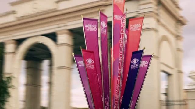 От Live Арена... с благодарностью... смотреть онлайн