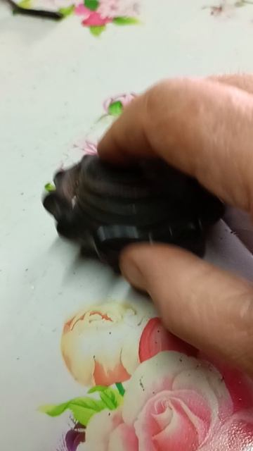 Раритетная крышка с бензобака мотоцикла Ковровец смотреть онлайн